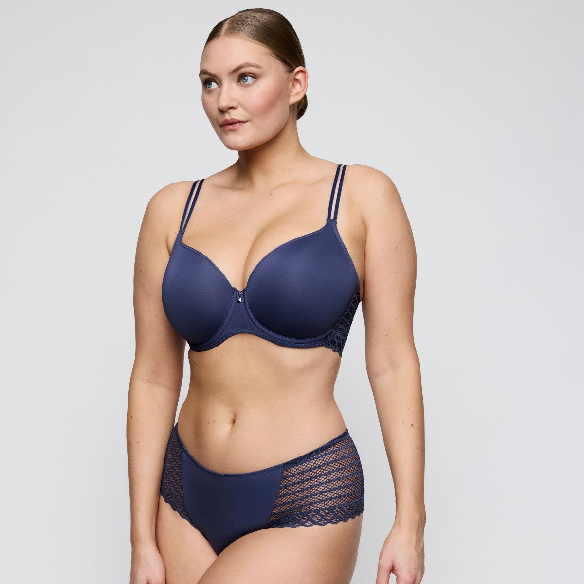 PrimaDonna Twist Side hjerteformet BH, blå - 0242570 - IDF - Indigofera