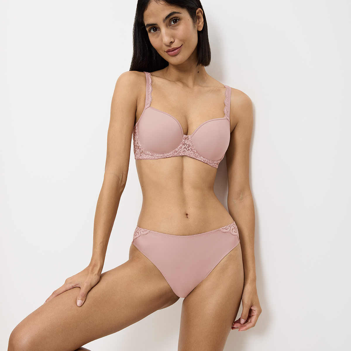 Triumph Amourette WP - Naked Pink - 10214770-1347