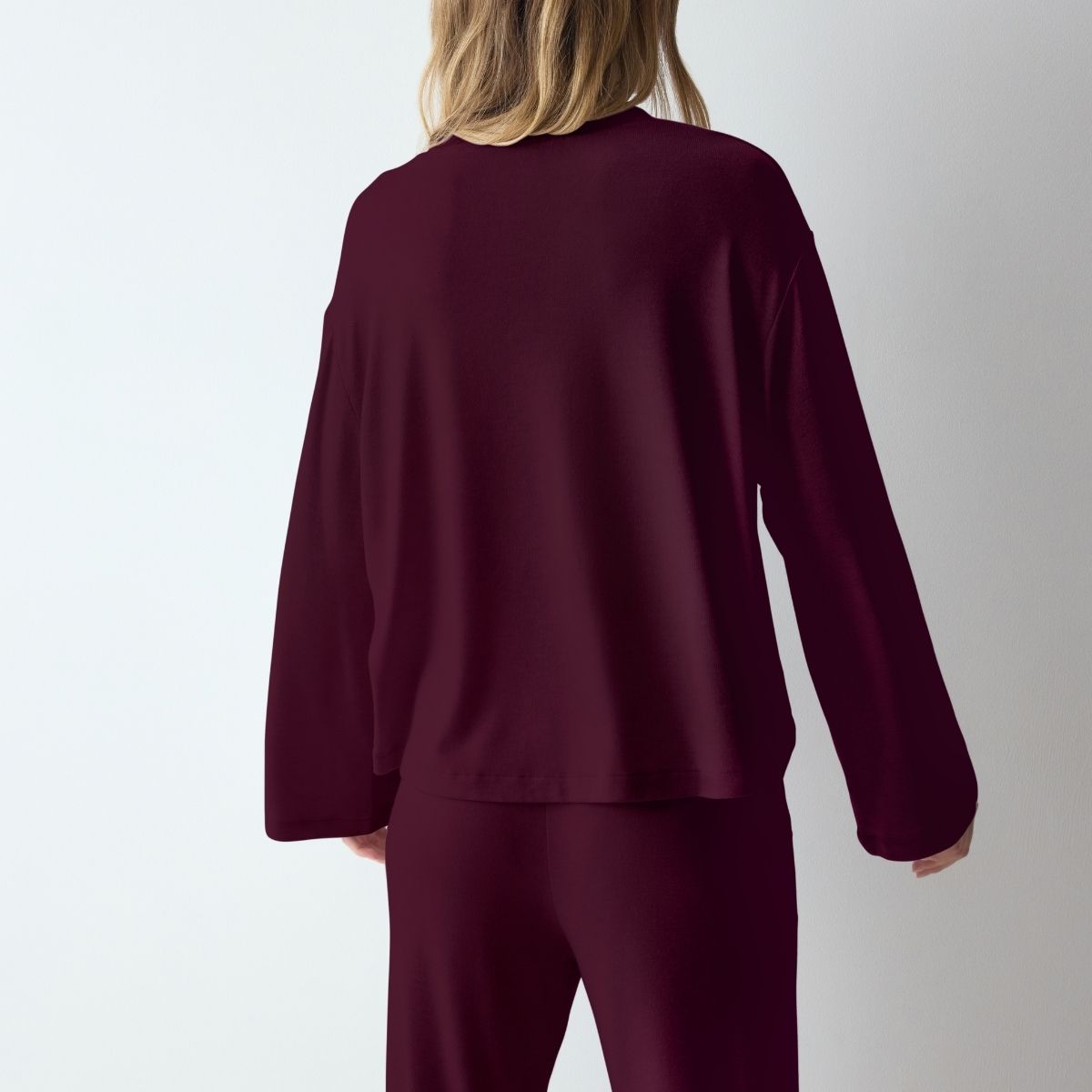 Triumph Cozy Comfort nattrøje, rød - 10229194 - M006 - Red Dark Combination