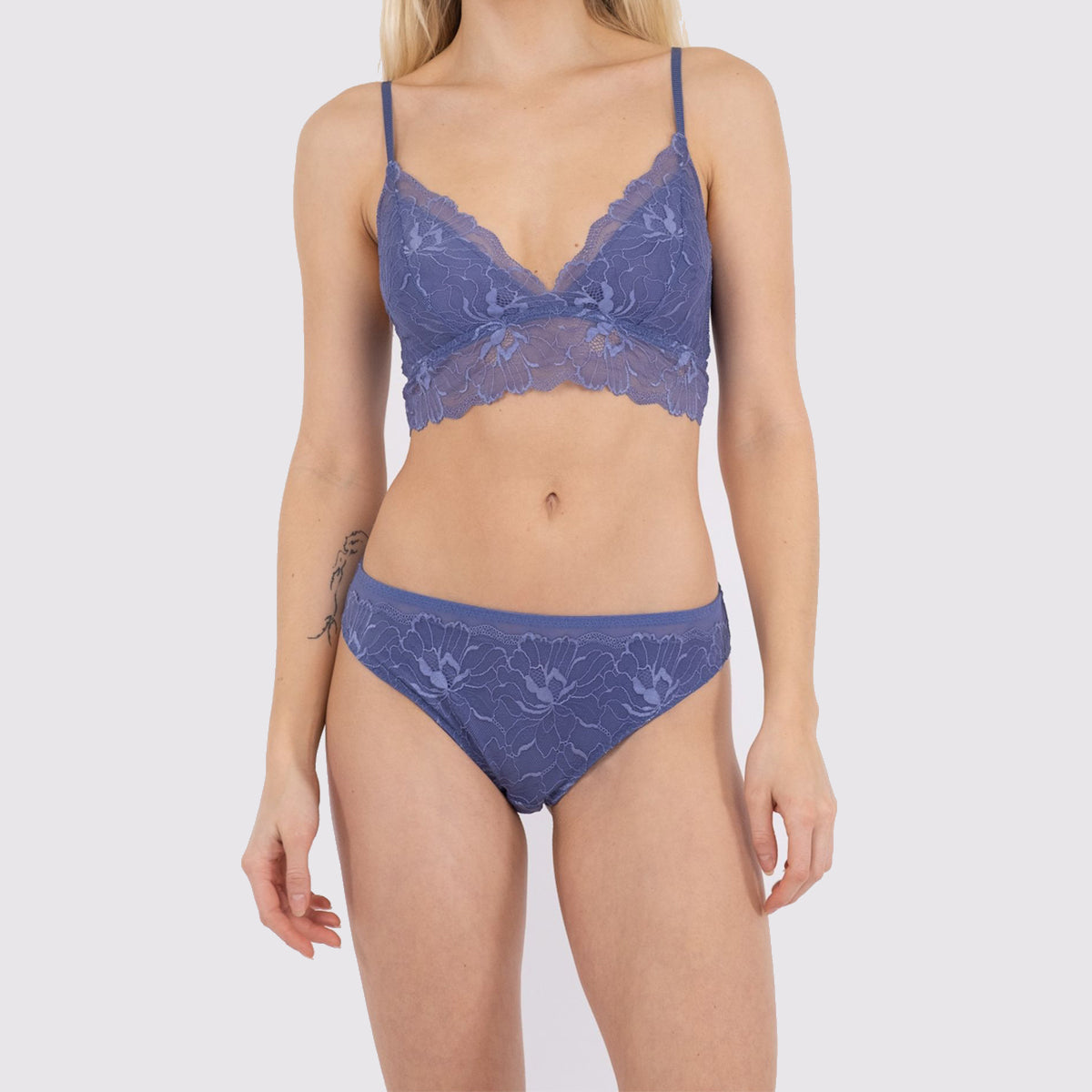 Neo Noir Skin Clementine - Dusty Blue - 160342-142