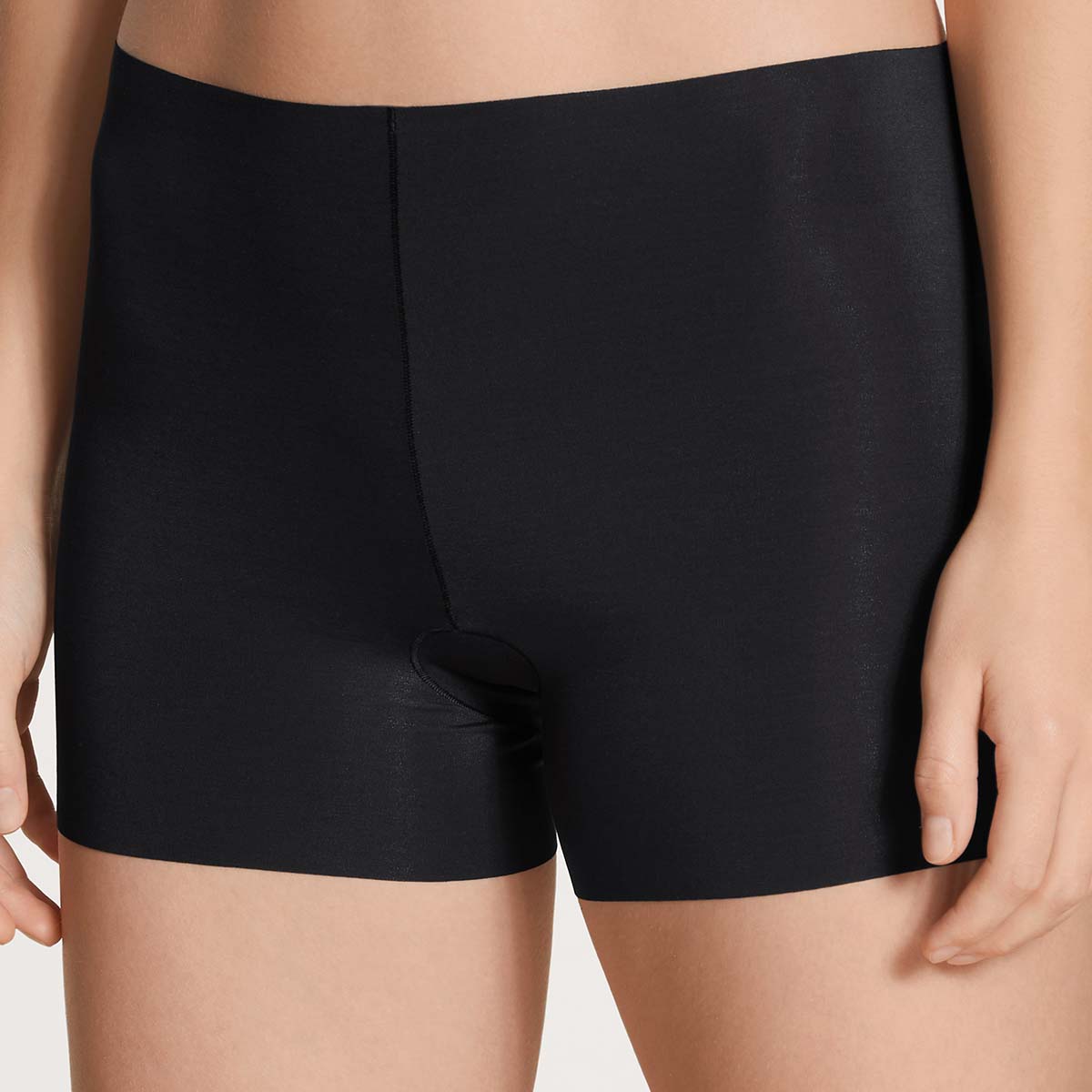 Calida Natural Skin shorts, sort - 26659 - 995 - Black
