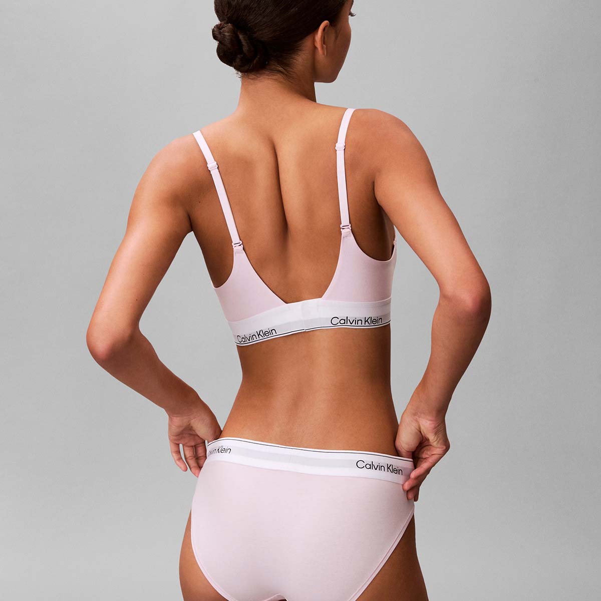 Calvin Klein Icon tai trusse, lyserød - LV00QF8520 - 8Z6 - Cradle Pink