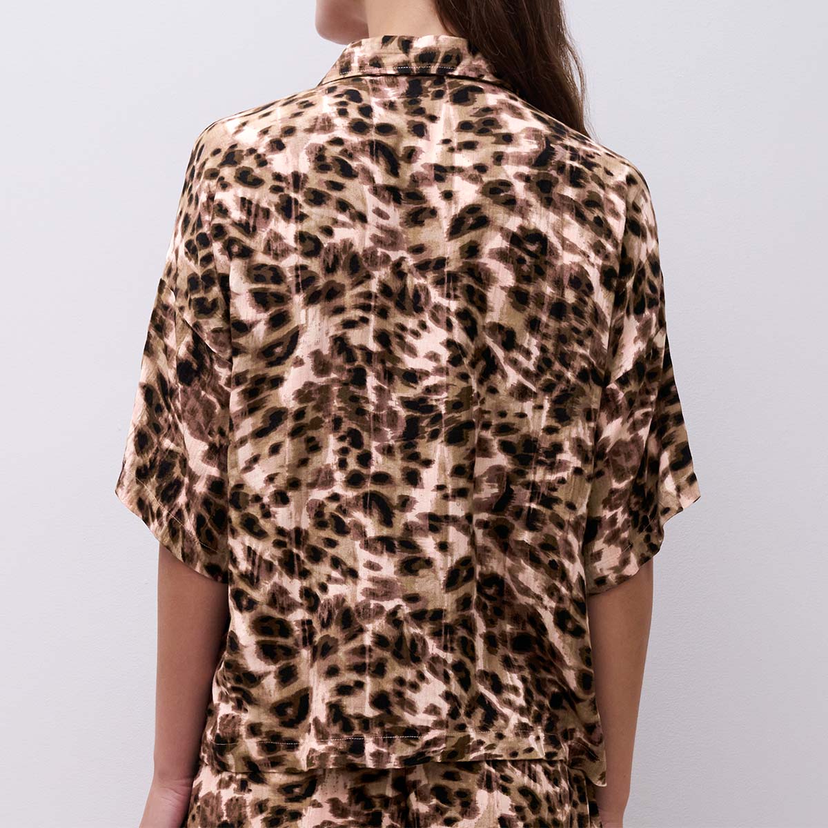 Femilet Layla top, leopard - FNAGJ5 - D89 - Acorn Leo