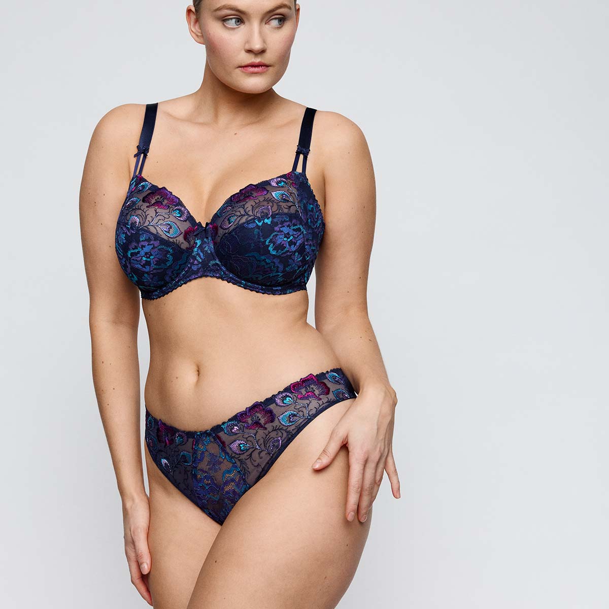 PrimaDonna San Angel g-streng, blå - 0663490 - WBL - Water Blue