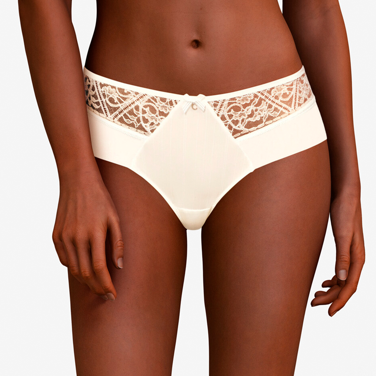 Chantelle Alto - Milk - C12L40-OLW