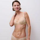 Chantelle EasyFeel Floral Touch BH med bøjle, beige - C94210 - 01N - Golden Beige