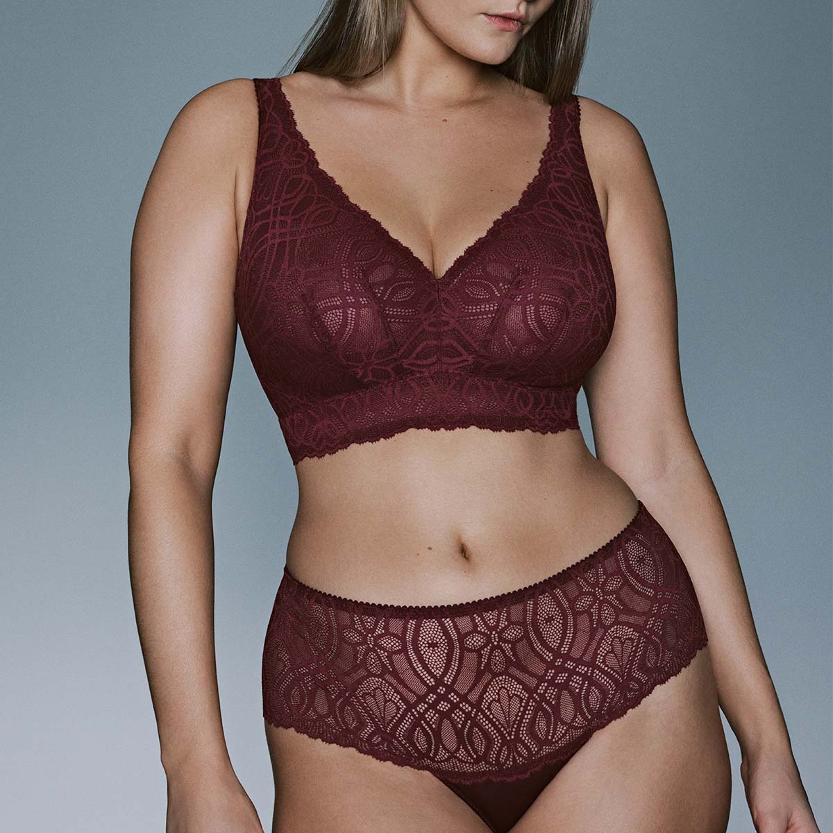 PrimaDonna Salerno g-streng, rød - 0663531 - EVR - Evening Red